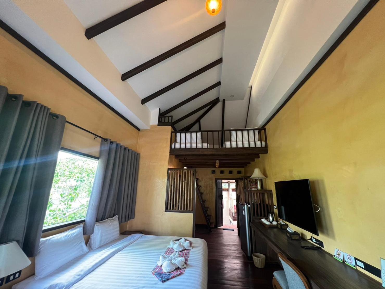 Отель Relax House Lanta Old Town Ко-Ланта Экстерьер фото