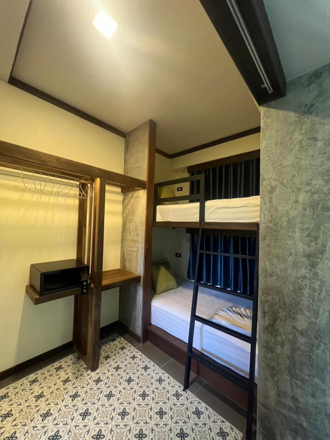 Отель Relax House Lanta Old Town Ко-Ланта Экстерьер фото