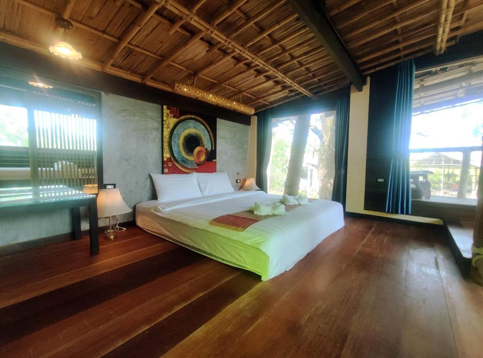 Отель Relax House Lanta Old Town Ко-Ланта Экстерьер фото