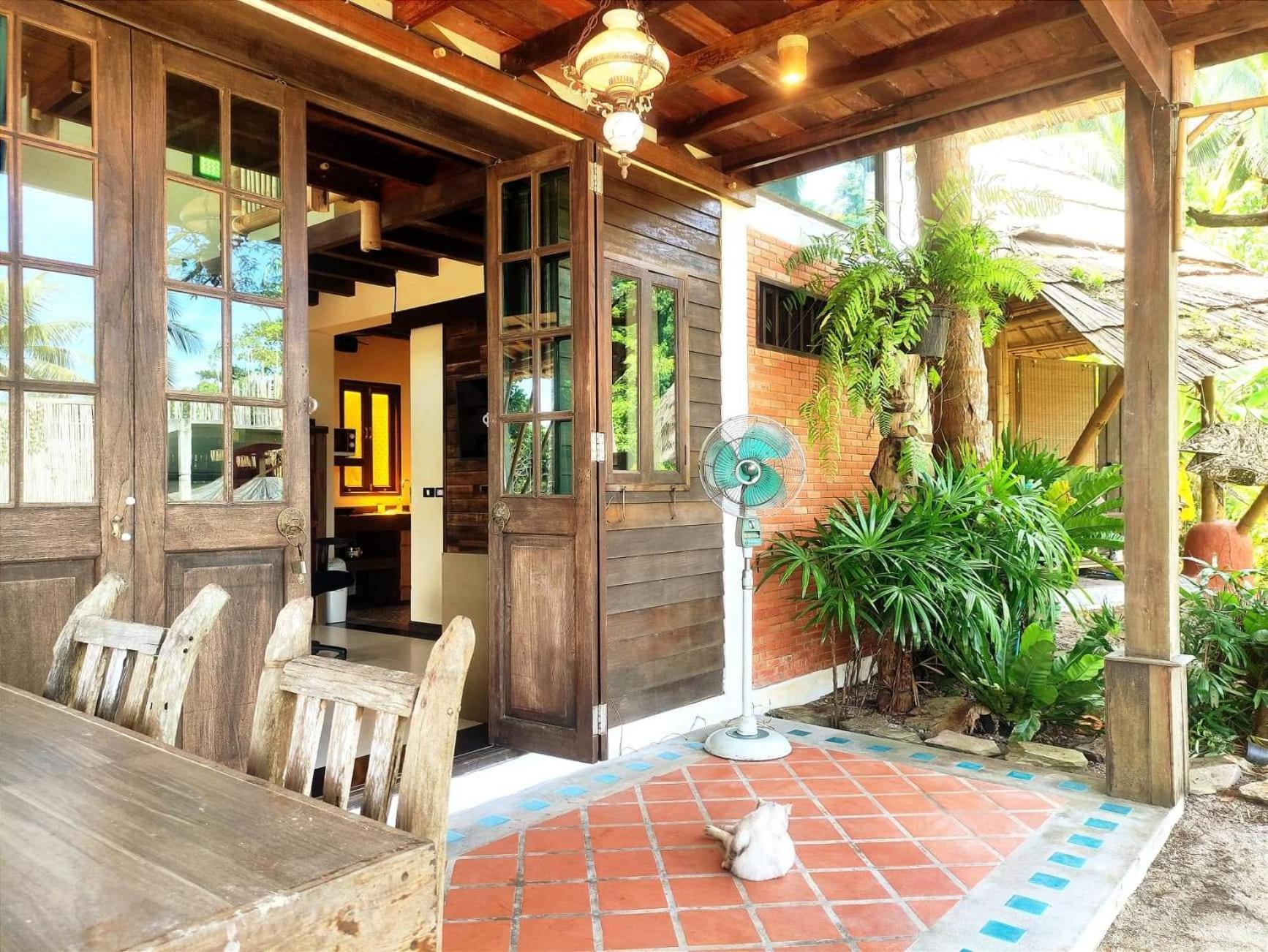 Отель Relax House Lanta Old Town Ко-Ланта Экстерьер фото