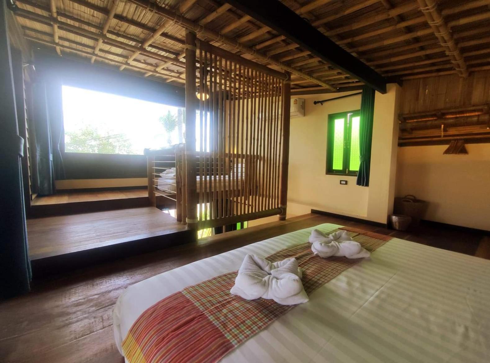 Отель Relax House Lanta Old Town Ко-Ланта Экстерьер фото