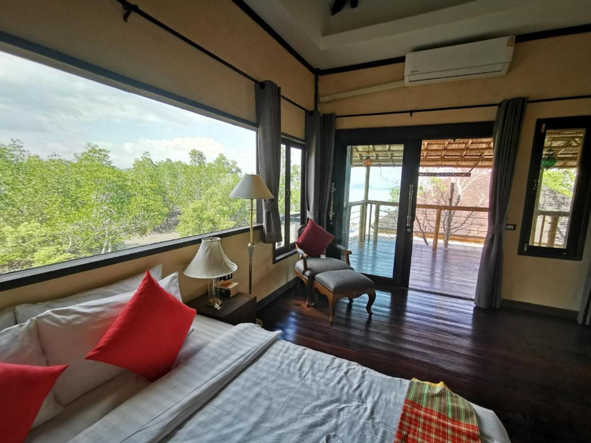 Отель Relax House Lanta Old Town Ко-Ланта Экстерьер фото